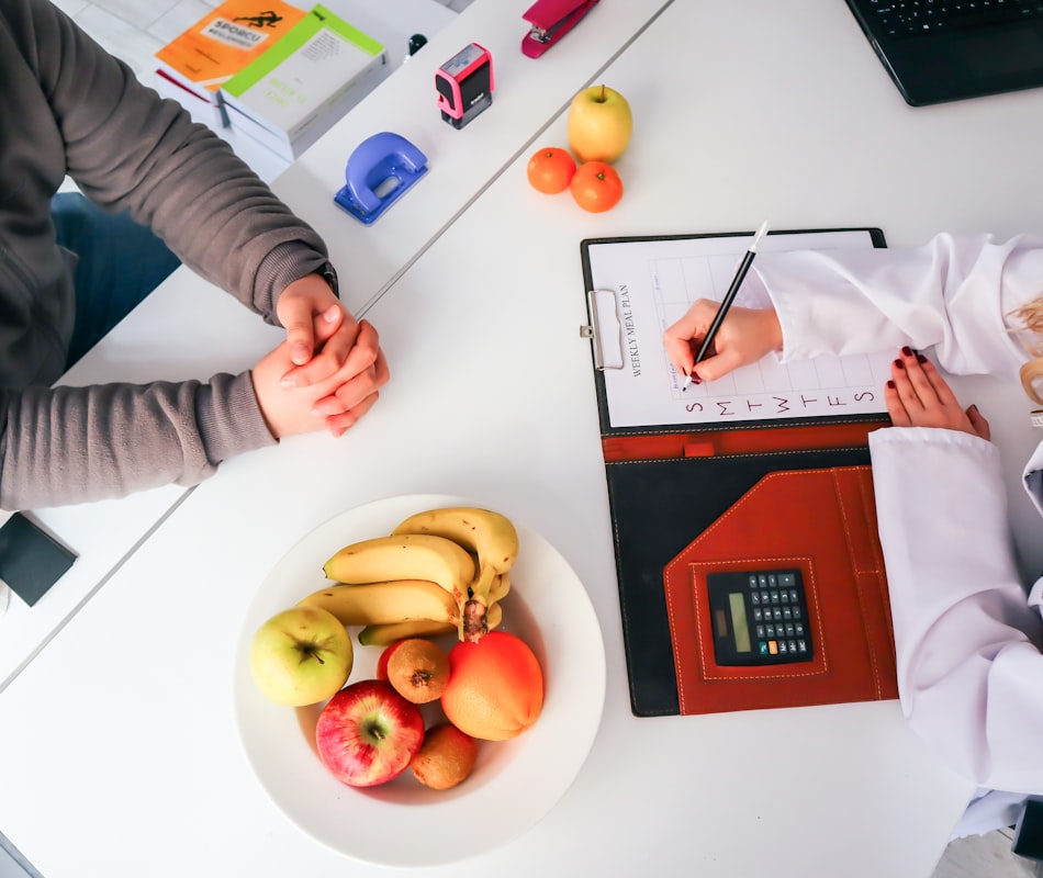 Professional nutrition guidance and consultation